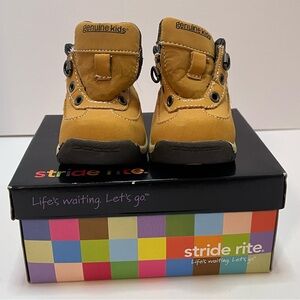 Osh Kosh Genuine Kids boots infant size 2